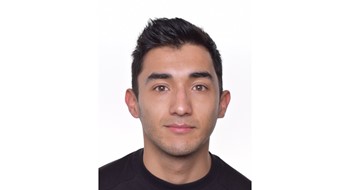 Sebastián joins the group!